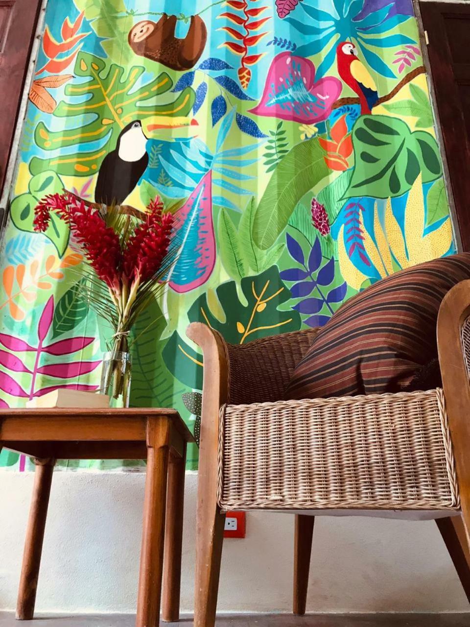 The Jungle Container Acomodação com café da manhã Quepos Exterior foto